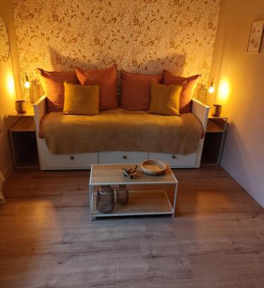 La Demi-Lune Apartment | studio33