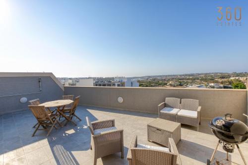 Bellavista Apartment | Stunning 1BR Apt with spacious private terrace by 360 Estates