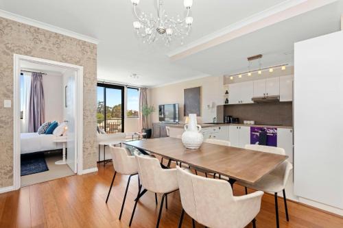 East Perth Apartment | Stunning 3br Perth Penthouse