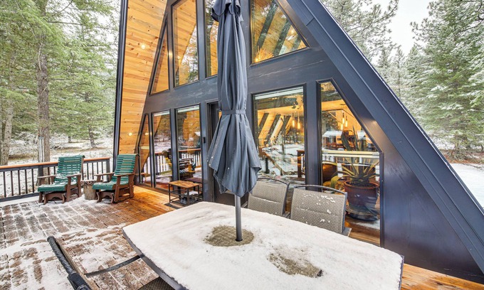 Superior Cottage | Stunning A-frame Cabin, Steps to Clark Fork River