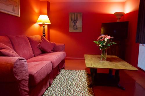 Ipswich Apartment | Stunning Apartment with Courtyard Near The Waterfront Ipswich