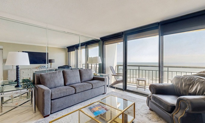 Galveston Condo | Stunning beachfront condo in The San Luis Resort with spa & pool - steps to sand