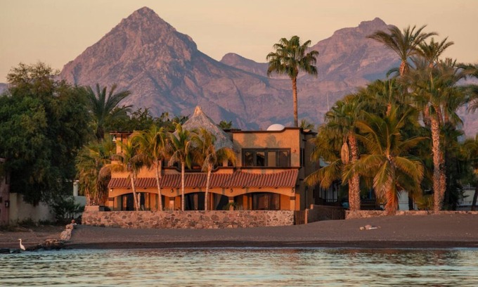 Zaragoza House | Stunning Beachfront Casa and Casita with a Heated Pool
