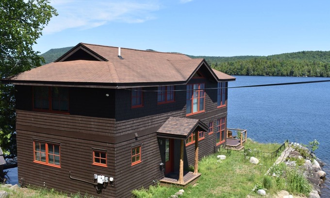 Blue Mountain Lake House | Stunning Blue Mountain Lake - Waterfront Property!