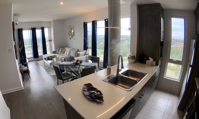Ahuntsic-Cartierville Condo | Stunning PENTHOUSE Top Floor 2 Bedrooms with breath taking view over Montreal/Laval