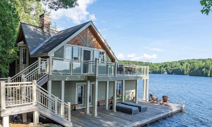 Rosseau Cottage | Stunning Cottage on North Rosseau! Incredible Sunsets! Boathouse! Foosball!