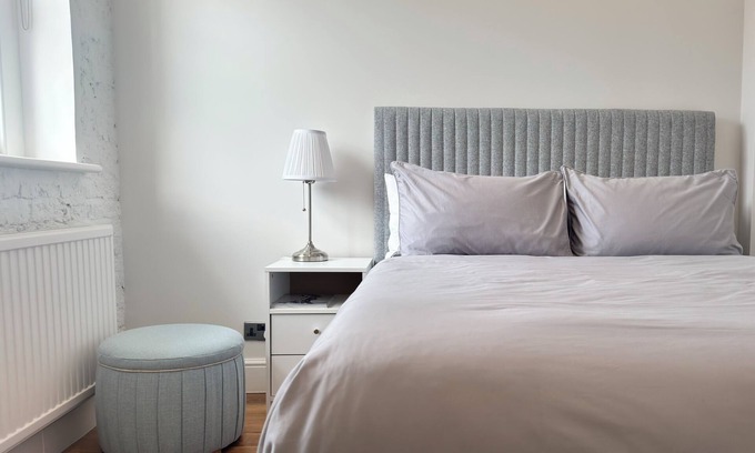 Queen's Gate Apartment | * Stunning flat in South Kensington *