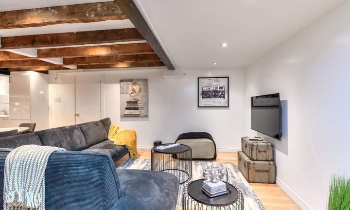 Old Montreal Condo | Stunning Full-Floor Condo in Montreal's Old Port: Two Luxury Apartments combined