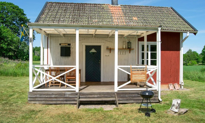 Narkesberg House | Stunning home in Närkesberg with WiFi