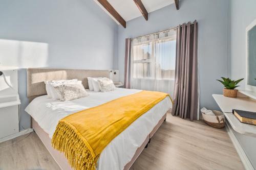 Knysna Central Apartment | Stunning Knysna central Apartment