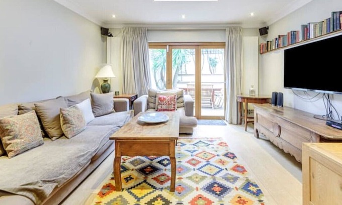 Vauxhall House | Stunning London Townhouse