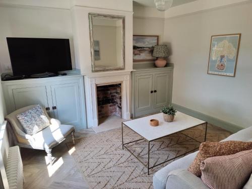 New Forest District House | Stunning New Forest Cottage close to Paultons Park