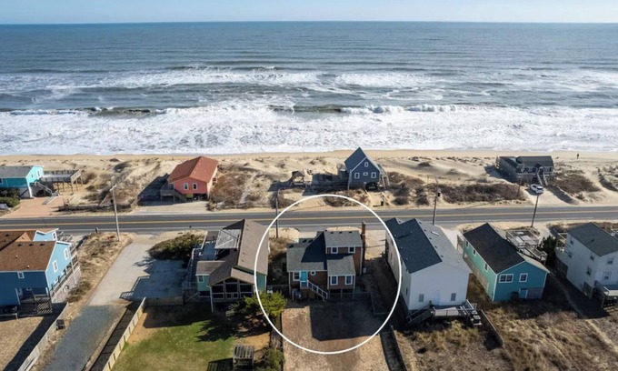 Kitty Hawk Cottage | Stunning Ocean Views - Hot Tub - Cottage with Character - 5 Stars!