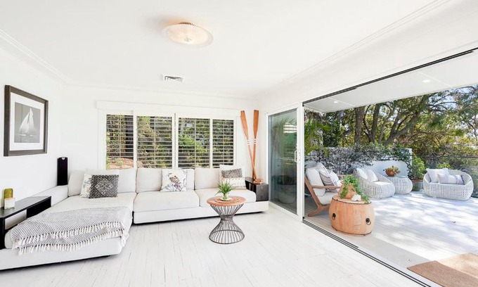 Burleigh Heads House | Stunning Oceanview Retreat Between Beach and Bush