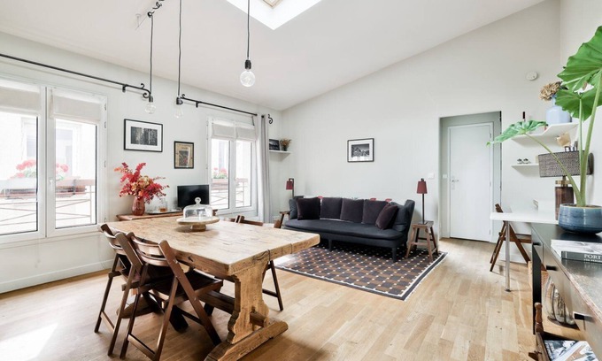 Quartier de Rochechouart Apartment | Stunning Parisian 1BR Flat 5 min from Montmartre
