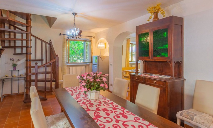 Marciano House | Stunning private villa with A/C, WIFI, private pool, TV, terrace, pets allowed and panoramic view