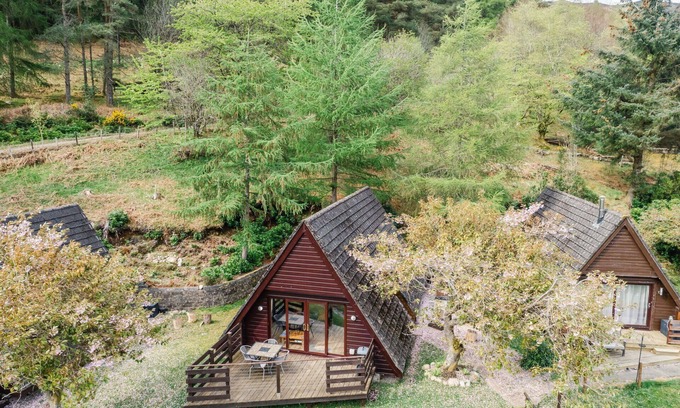 Kilfinnan House | Stunning private villa for 4 guests with WIFI, TV, balcony and panoramic view