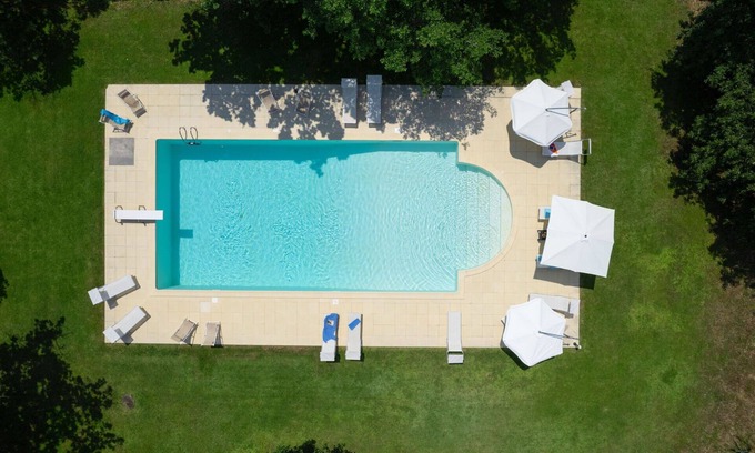 Santarello Villa | Stunning private villa with hot tub, private pool, WIFI, TV and pets allowed, close to Montepulc.