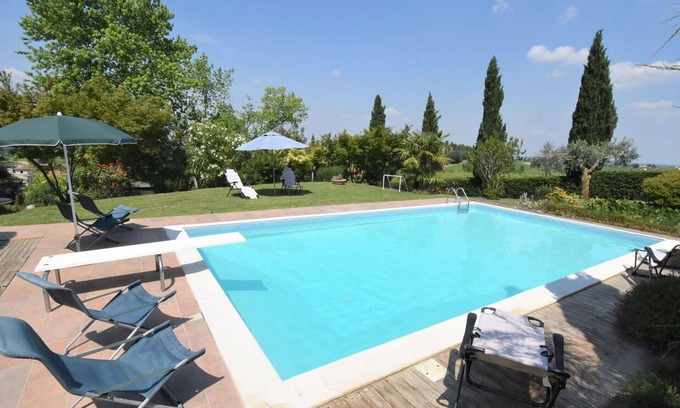 Zenevredo Villa | Stunning private villa with private pool, WIFI, A/C, TV, patio, pets allowed and panoramic view