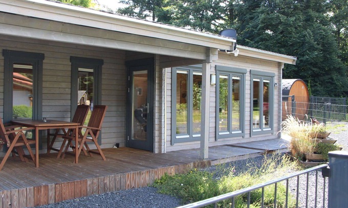 Alpenrod House | Stunning private villa for 4 people with TV and terrace