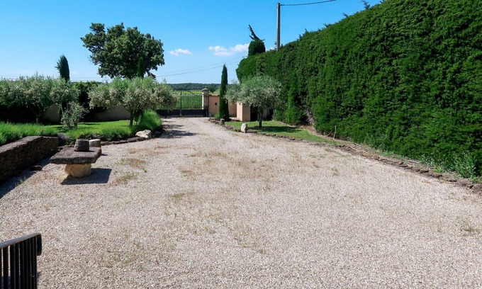 Valreas House | Stunning private villa for 8 people with WIFI, TV and terrace