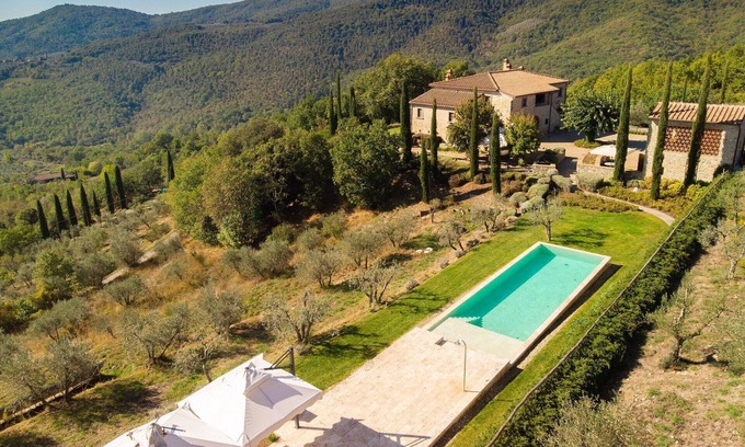 Bucine Villa | Stunning private villa for 12 guests with WIFI, A/C, private pool, TV, patio and panoramic view