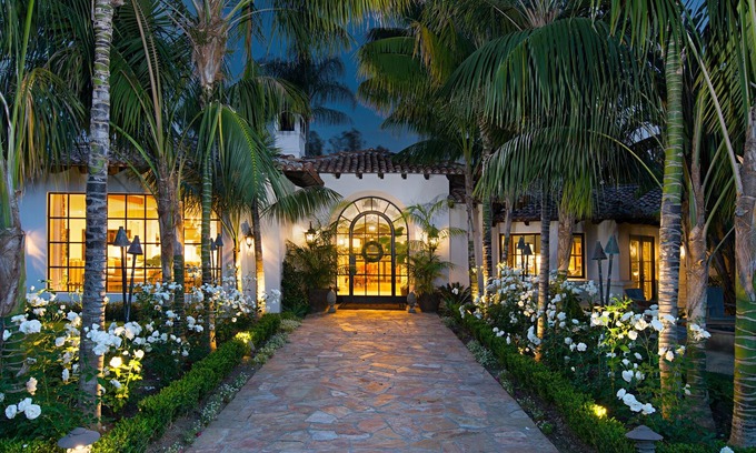Covenant House | STUNNING! Resort-like 7-BR Estate in Rancho Santa Fe