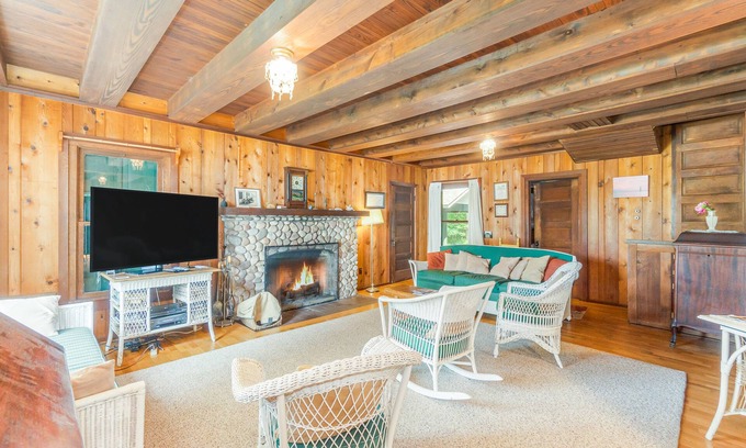 Lake Township House | Stunning retreat w/private dock & wood-burning stove - close to town