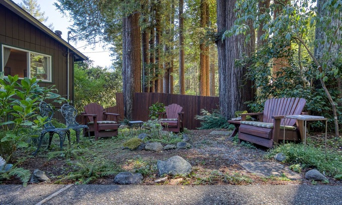 Monte Rio House | Stunning River & Valley View