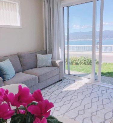 Newlands Bed & Breakfast | Stunning Seaviews