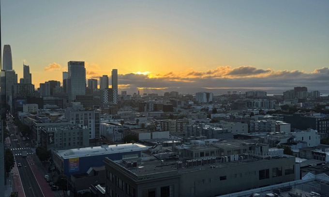 Downtown San Francisco Apartment | Stunning SF View – Luxe Condo in Secure Full-Amenity Building 1bedroom + Sofabed