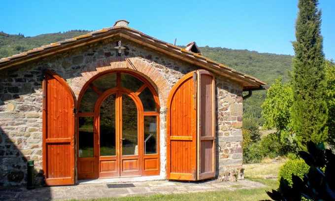 Greve in Chianti Villa | Stunning villa for 4 people with WIFI, pets allowed and panoramic view