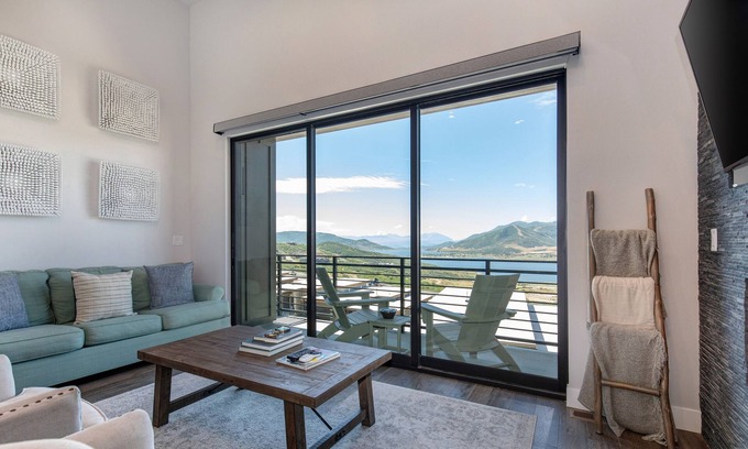 Hideout House | Stunning View, Family Fun and Steps from Deer Valleys New East Village