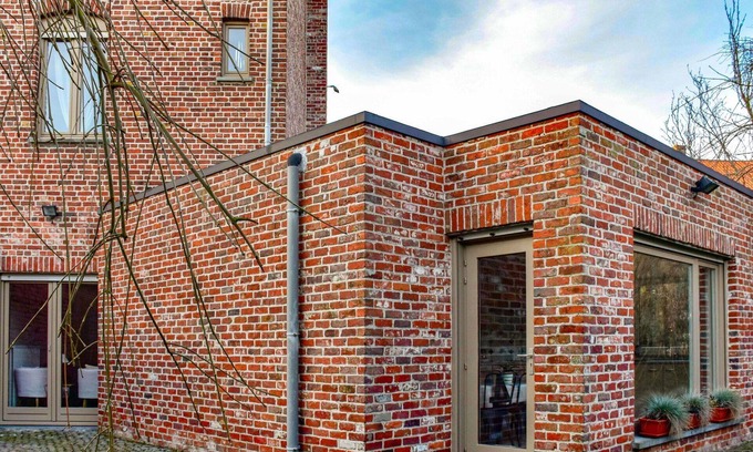 Le Bizet House | Stunning villa for 8 people with TV, terrace and pets allowed