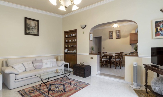 Dolceacqua House | Stunning villa for 4 guests with WIFI, TV and balcony