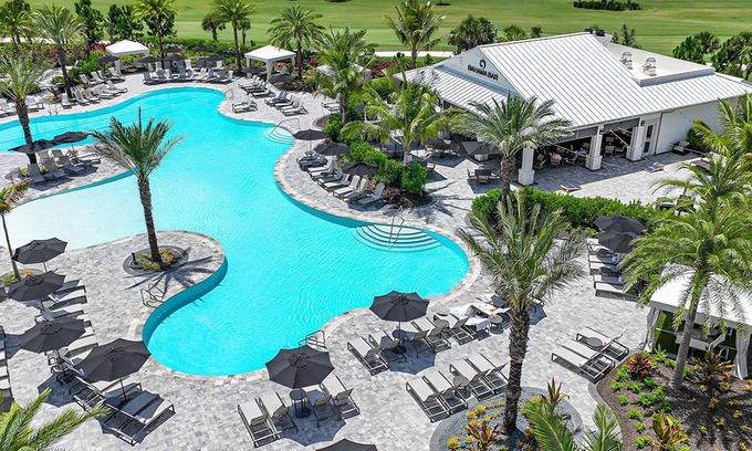 Braden River Villa | Stunning Villa located in Azario in Lakewood Ranch