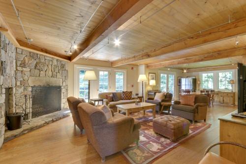 New Preston House | Stunning Warren Lakefront Home Deck, Grill, Sauna