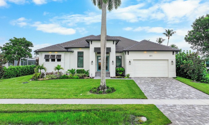 Marco Island House | Stunning waterfront home w/heated pool & hot tub