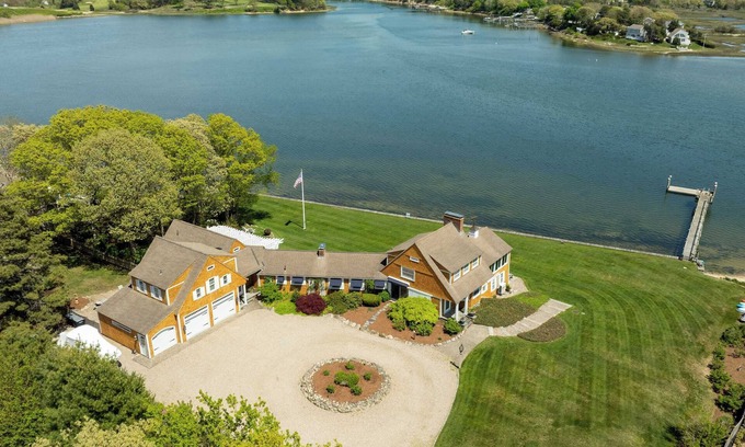 South Yarmouth House | Stunning Waterfront Home!