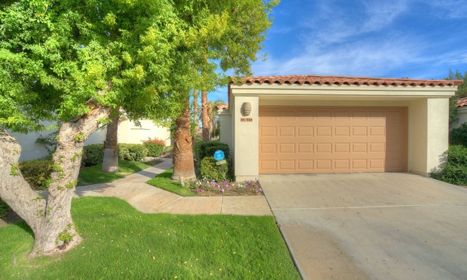 La Quinta Condo | STVR # 067124 Beautiful Condo On The PGA West Golf Course!