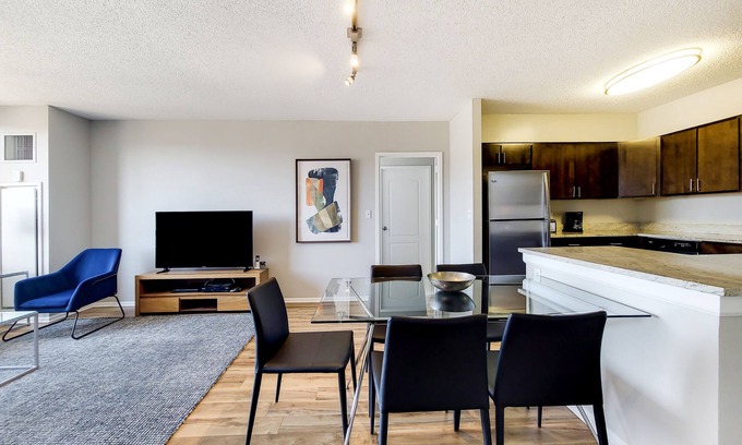 White Plains Apartment | Stylish 2 Bedroom, 40-Min Train to/from NYC