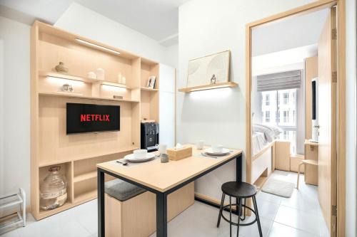 Java Apartment | Stylish 2BR Apt at PIK 2 Rinelle