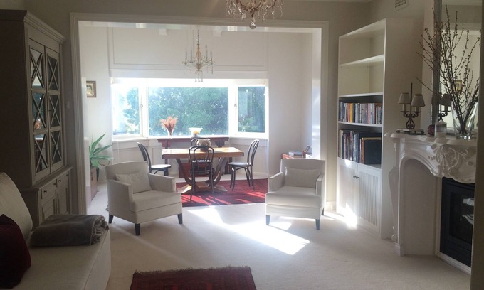Woollahra Apartment | Stylish and Elegant 2B 1Study 1.5Bath Apt Woollahra