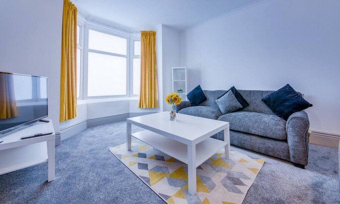 Sheffield House | ★ Stylish and Sophisticated 3 Bedroom House ★