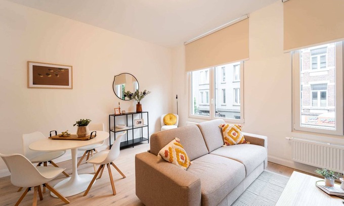 Antwerp Apartment | Stylish Antwerp Stay for 4 Guests
