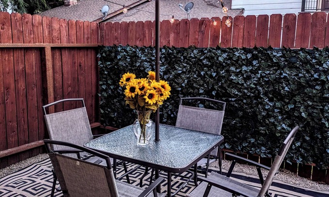 Greenacres Apartment | Stylish Apartment in Bakersfield close to CSUB