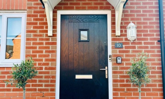 Crewe House | Stylish Cheshire Townhouse