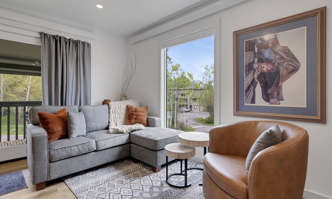 Moose Wilson Road Condo | Stylish condo with balcony, washer/dryer, WIFI, mountain views, steps to shops