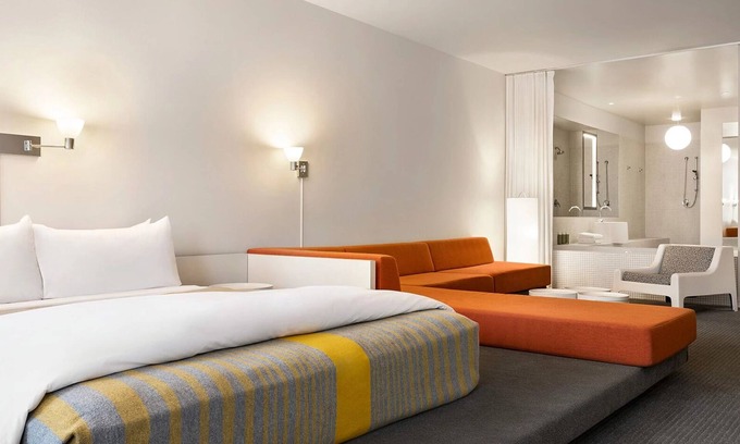 Financial District Hotel | Stylish & Cozy Room in the Heart of DTLA – Near Crypto Arena, Dining & Shopping