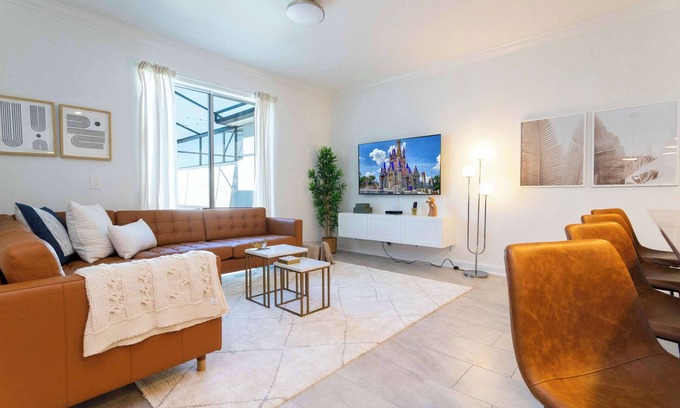 Kissimmee House | Stylish & Fun Retreat, Pool, Themed Rooms